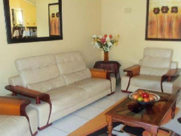 Lilliz Guest House Mthatha Bagian luar foto